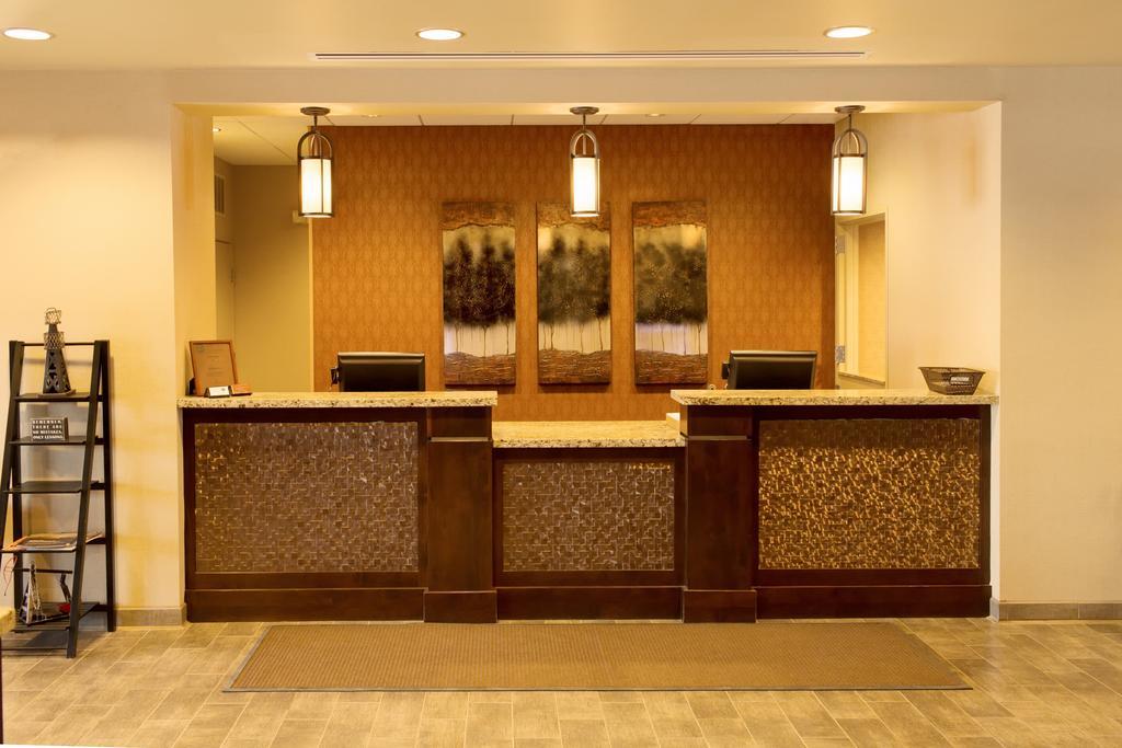 Little Missouri Inn & Suites New Town 외부 사진