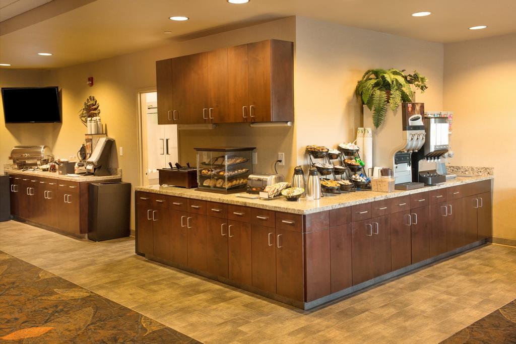 Little Missouri Inn & Suites New Town 외부 사진