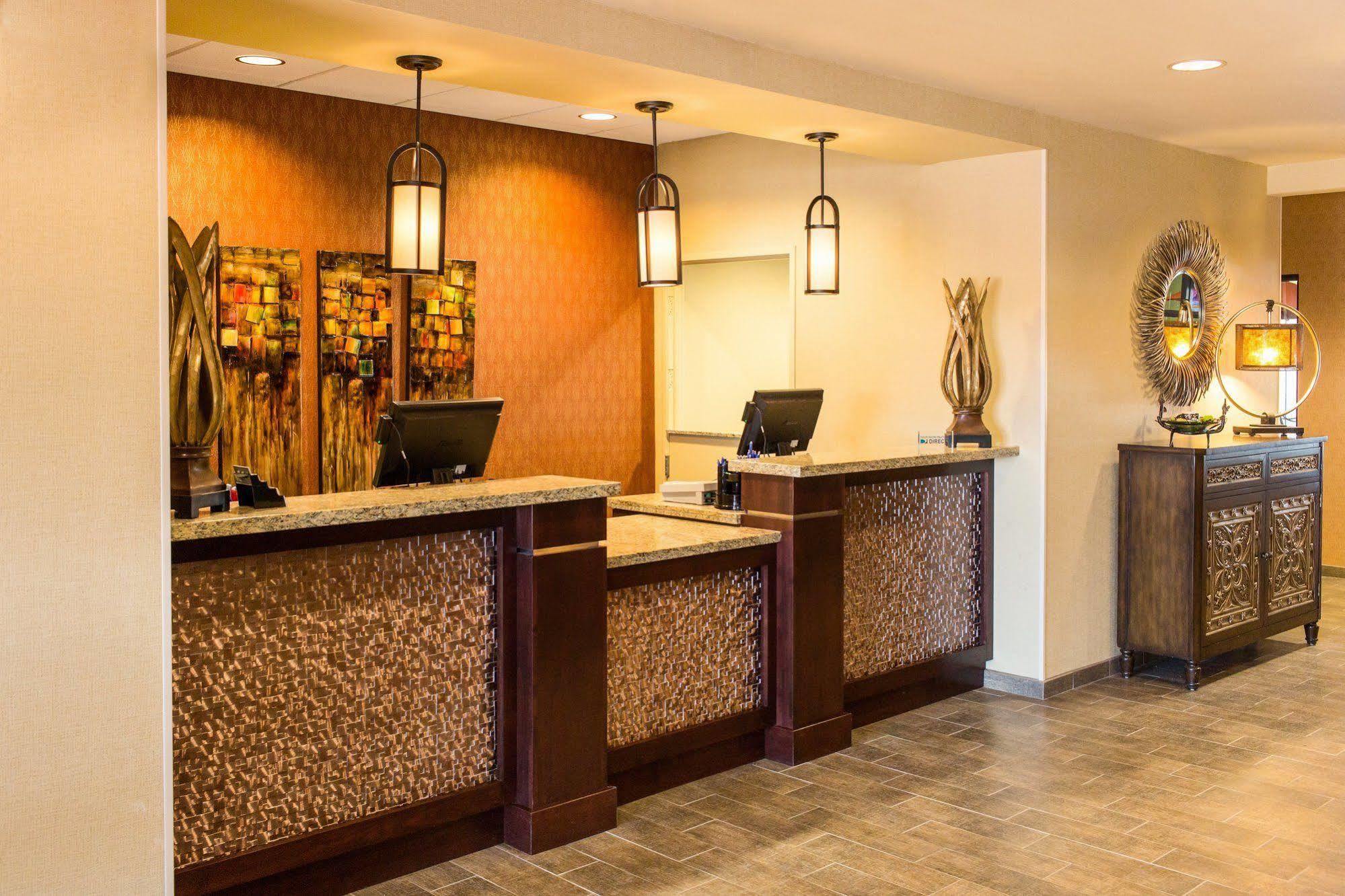 Little Missouri Inn & Suites New Town 외부 사진