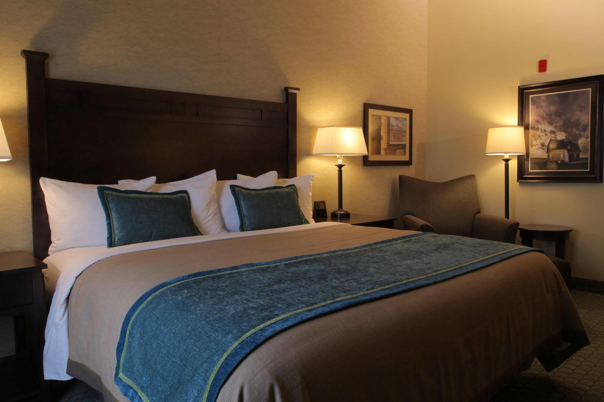 Little Missouri Inn & Suites New Town 외부 사진