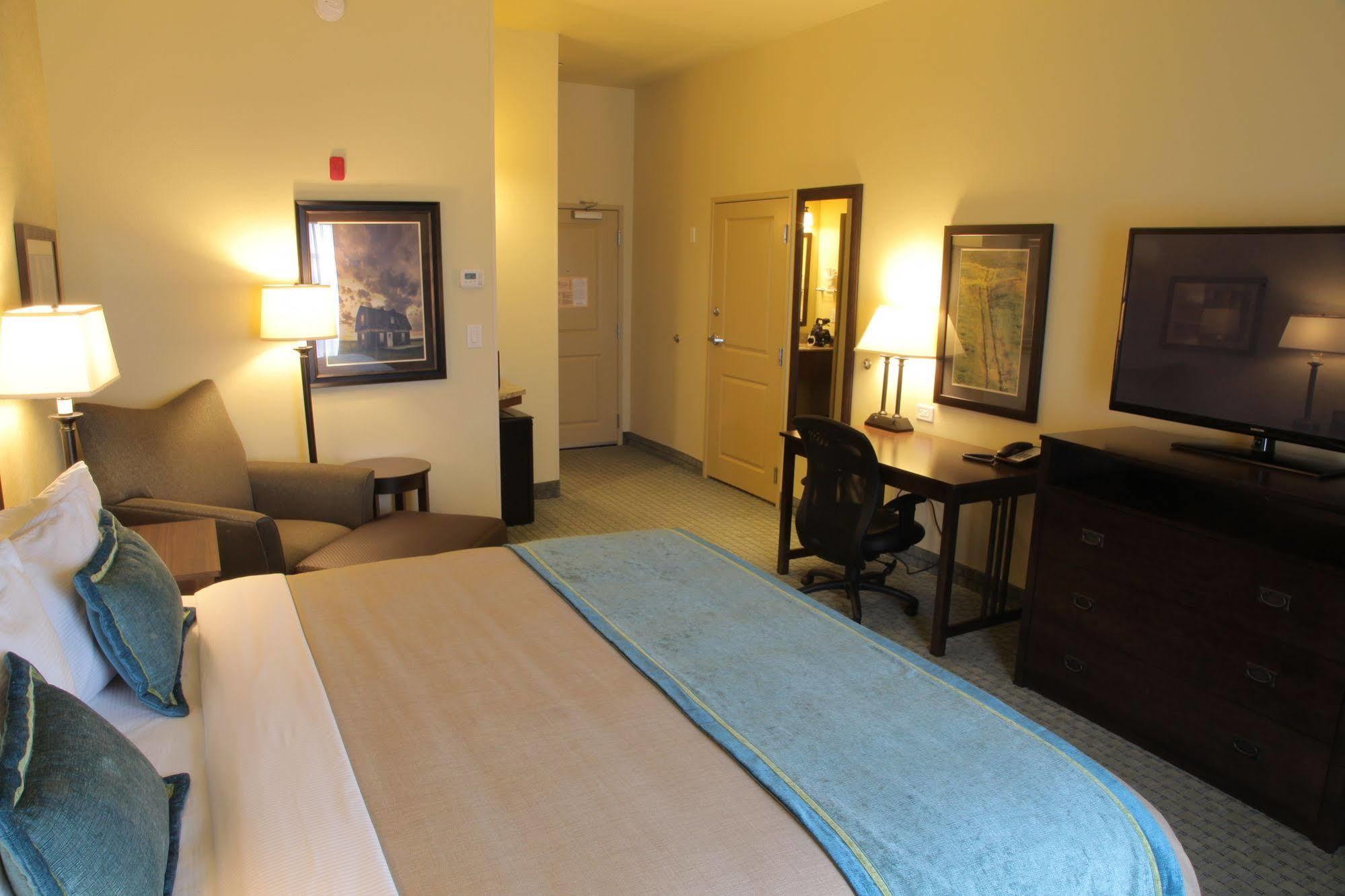 Little Missouri Inn & Suites New Town 외부 사진