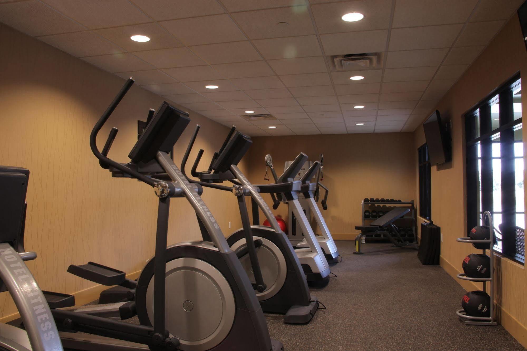 Little Missouri Inn & Suites New Town 외부 사진